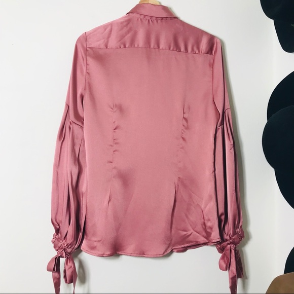 She + Sky Pink Silky Button-down Blouse MED - Picture 10 of 12